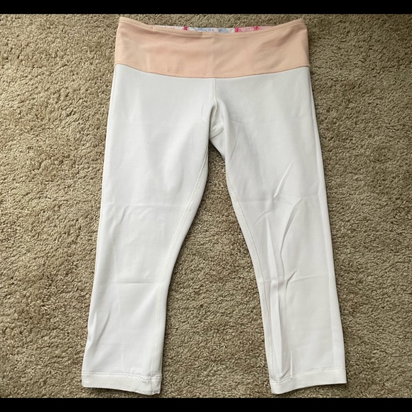 Lululemon leggings size 6 - Picture 5 of 6